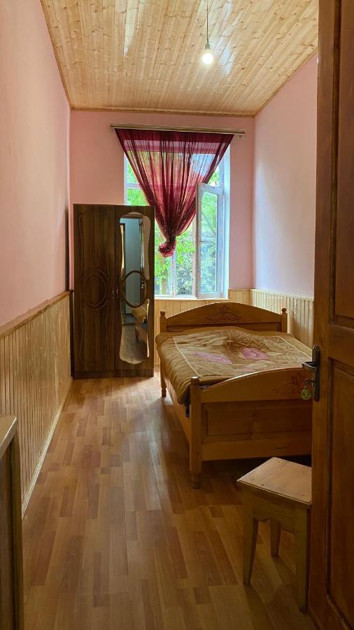Lentekhi Guest House Konstanta Buitenkant foto